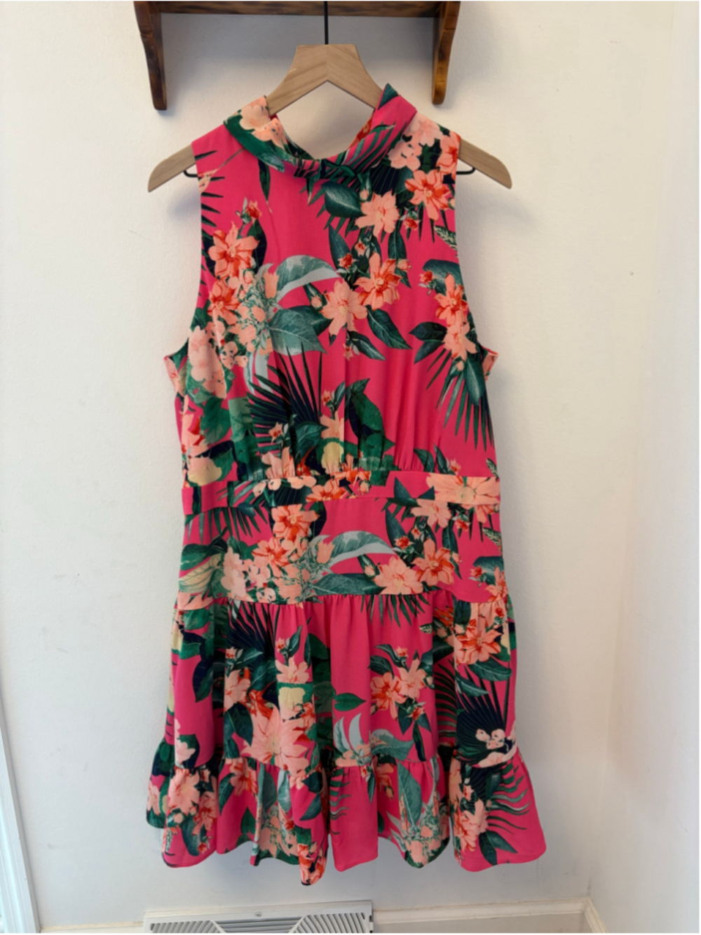 Eliza J Tropical Floral High Neck Tiered Fit & Flare Dress Pink Size 18 - Picture 3 of 9